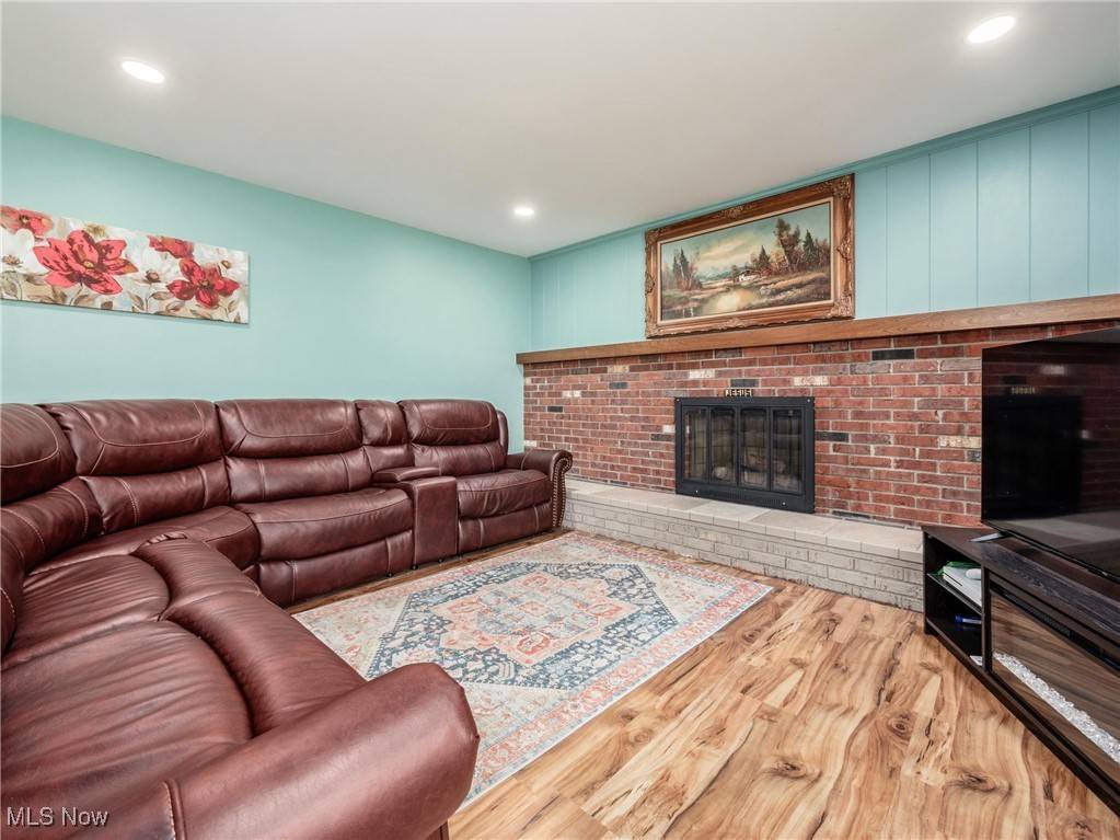 Zanesville, OH 43701,2800 E Military RD