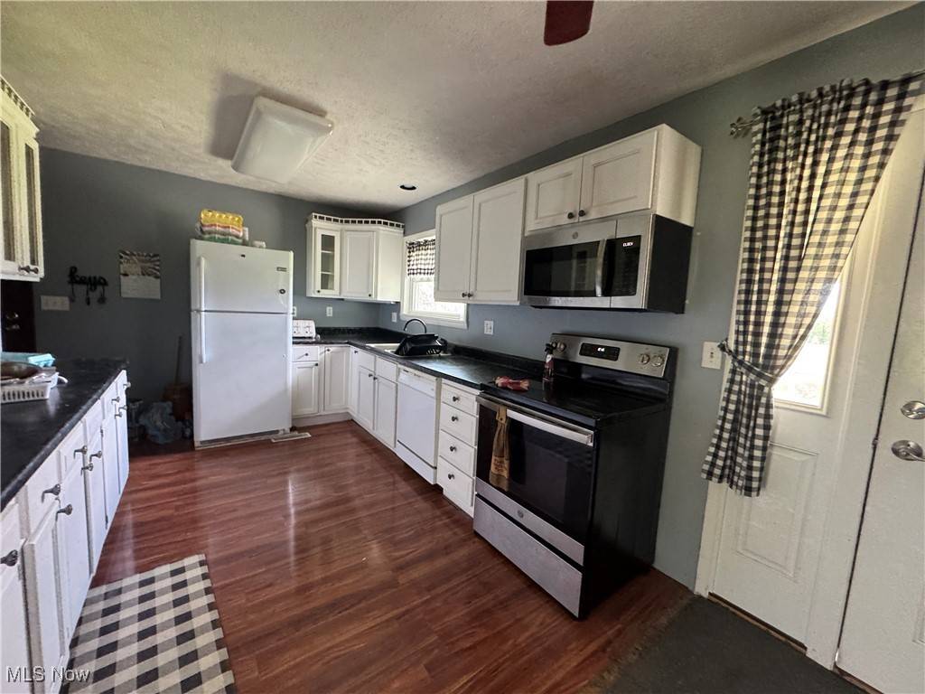 Salesville, OH 43778,61272 SALEM RD