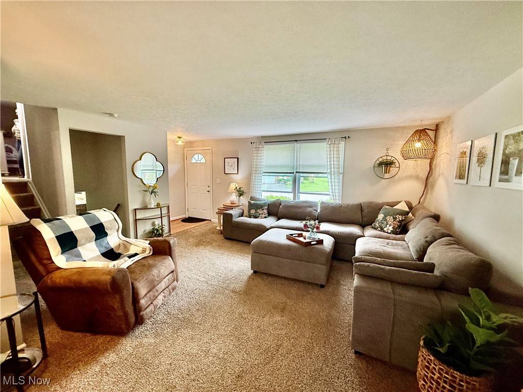 Stow, OH 44224,4236 Meadowlark TRL