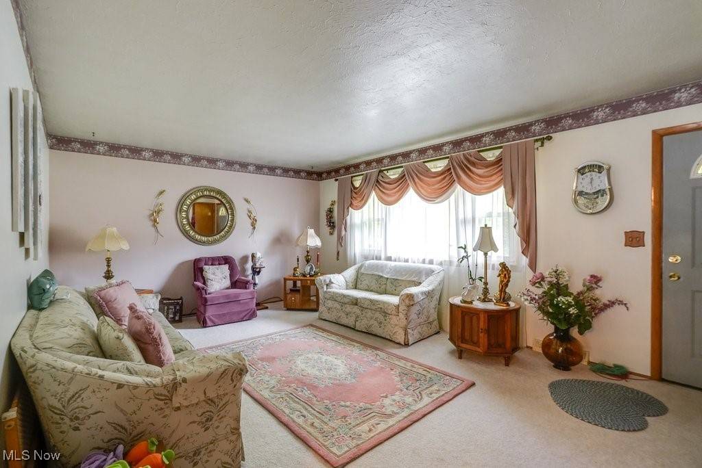 Tallmadge, OH 44278,208 Strecker DR