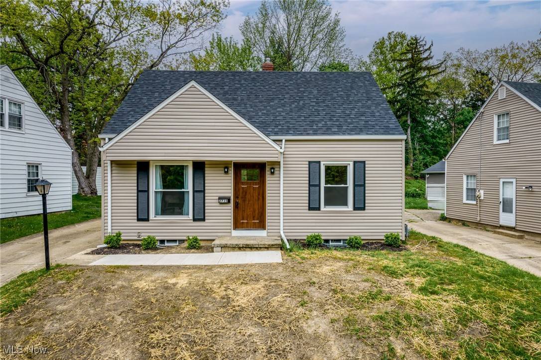 Cuyahoga Falls, OH 44223,2735 Valley RD