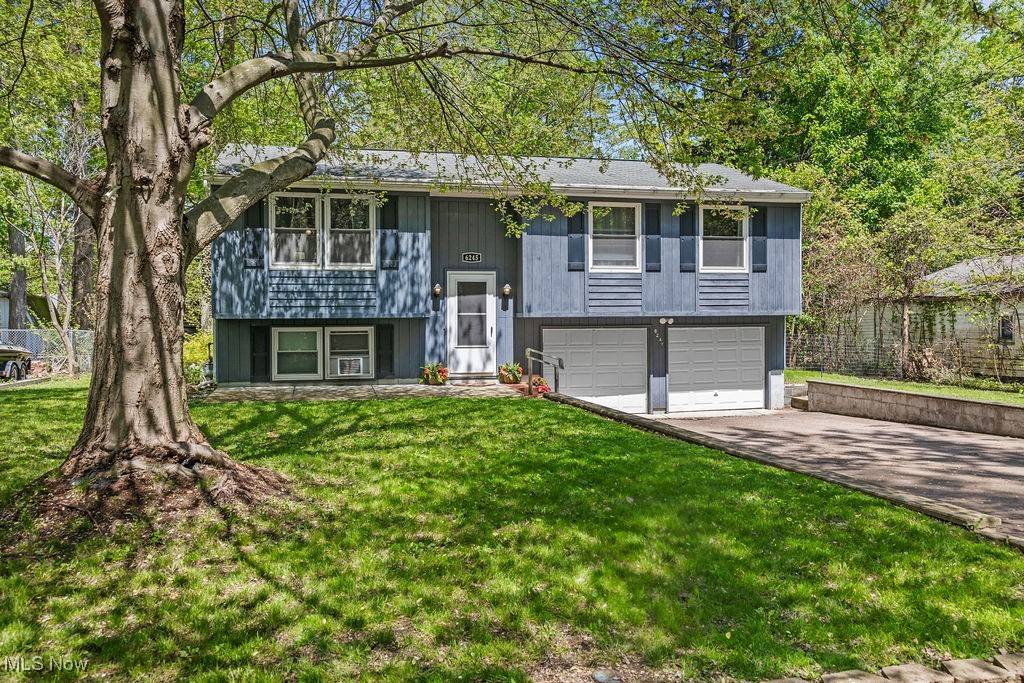 Madison, OH 44057,6245 Campbell DR