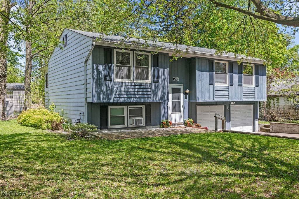 Madison, OH 44057,6245 Campbell DR