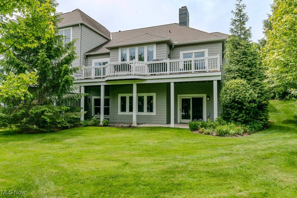 Bratenahl, OH 44108,83 Haskell DR