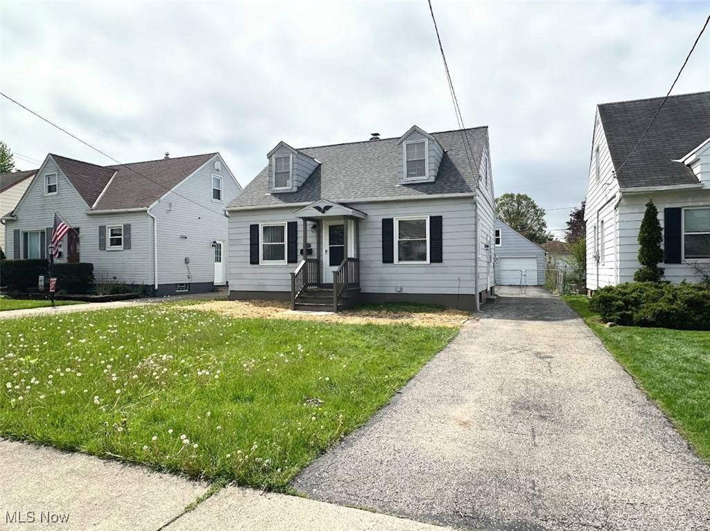 Maple Heights, OH 44137,16114 Turney RD