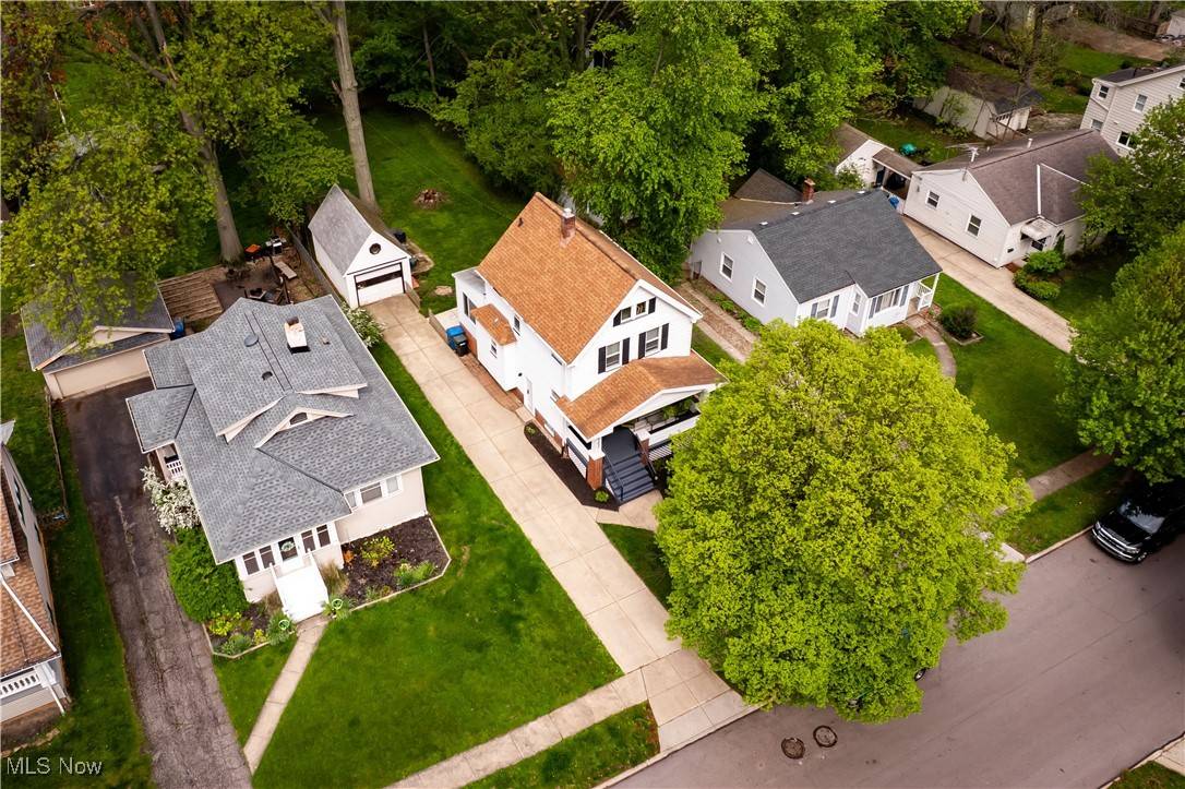 Fairview Park, OH 44126,4352 W 227th ST