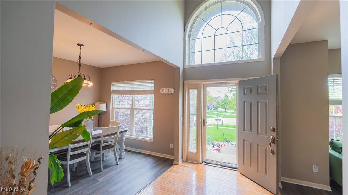 Brunswick, OH 44212,1179 Terrington DR