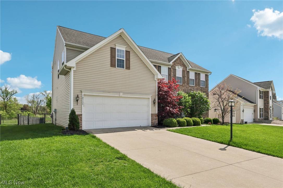 North Royalton, OH 44133,10387 Yorkshire WAY