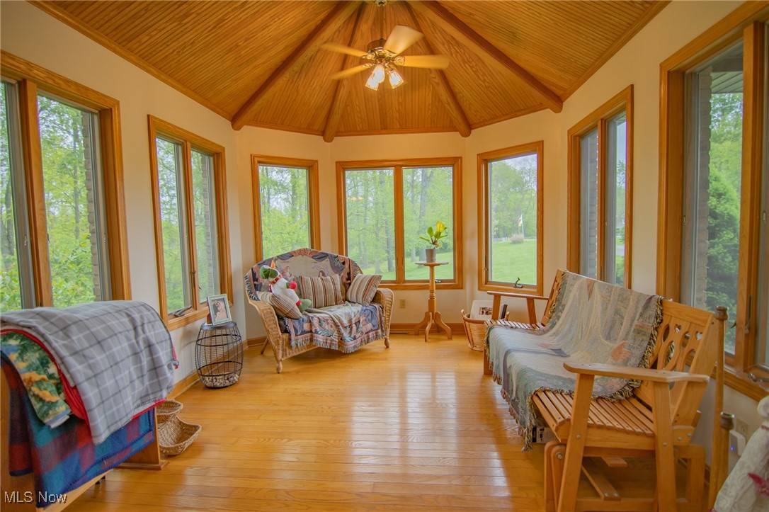 St. Clairsville, OH 43950,48837 Hillcrest DR