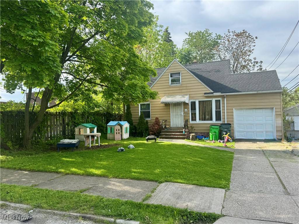 Garfield Heights, OH 44105,13008 Christine AVE