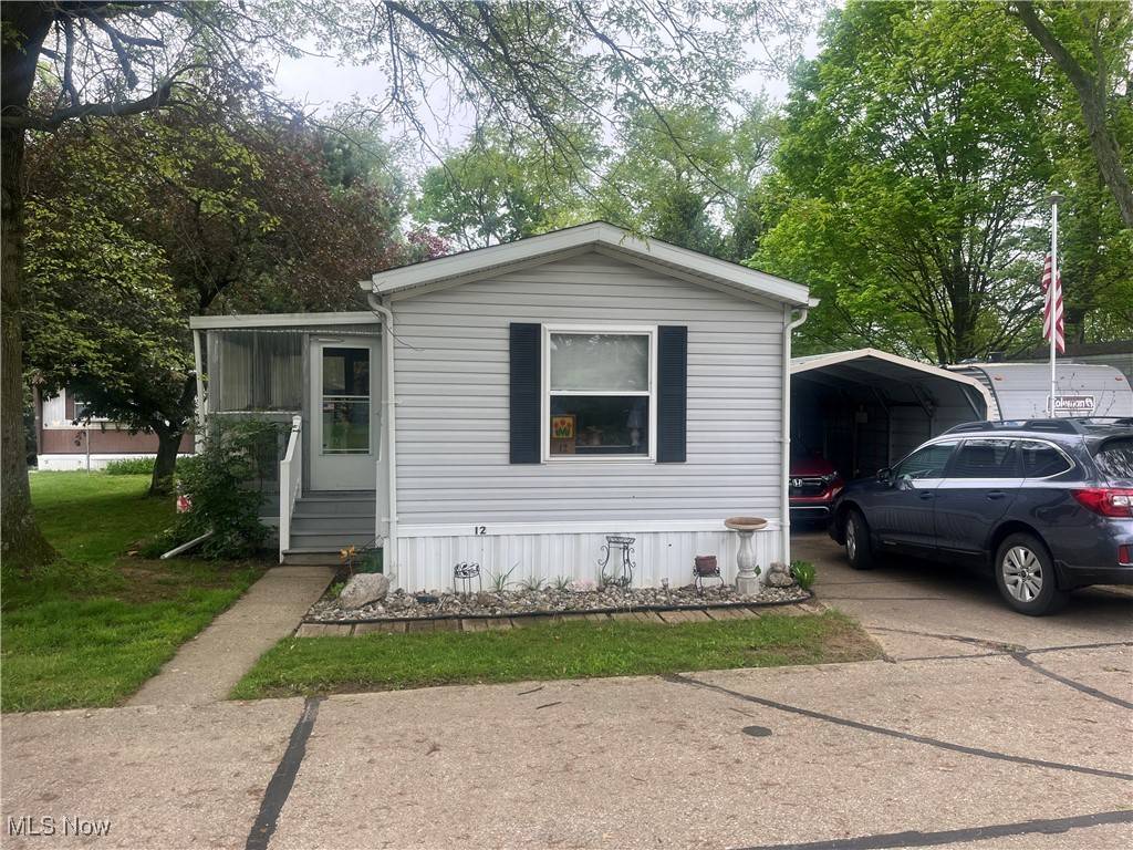 Dalton, OH 44618,110 NW Lebanon #12