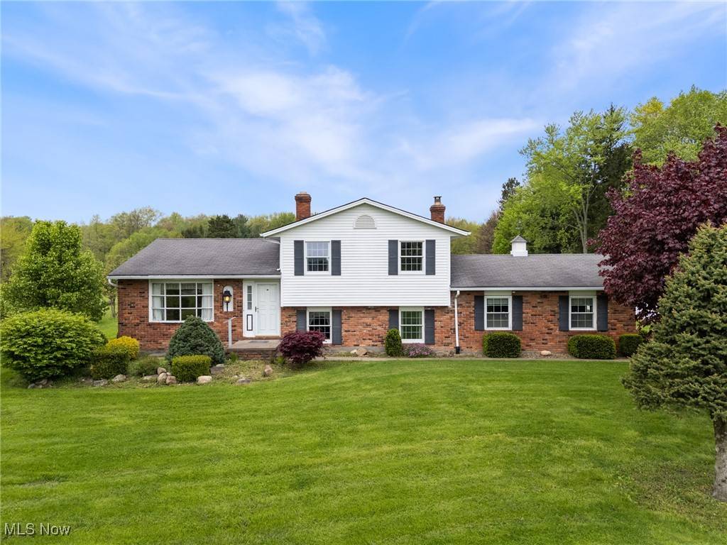 Hinckley, OH 44233,2584 Weymouth RD