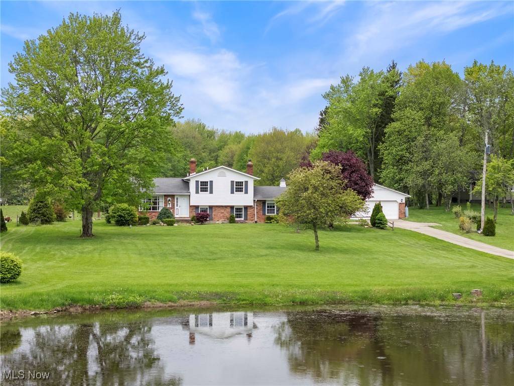 Hinckley, OH 44233,2584 Weymouth RD
