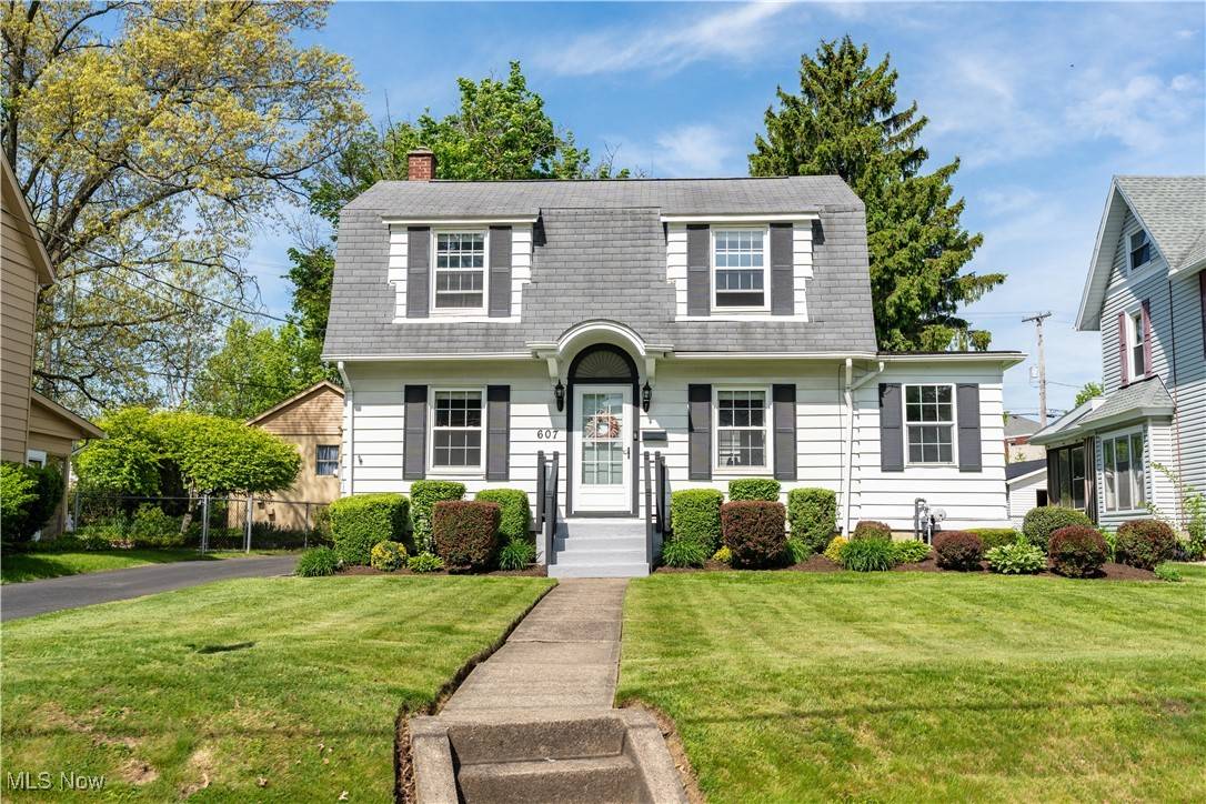 North Canton, OH 44720,607 Mckinley AVE SE