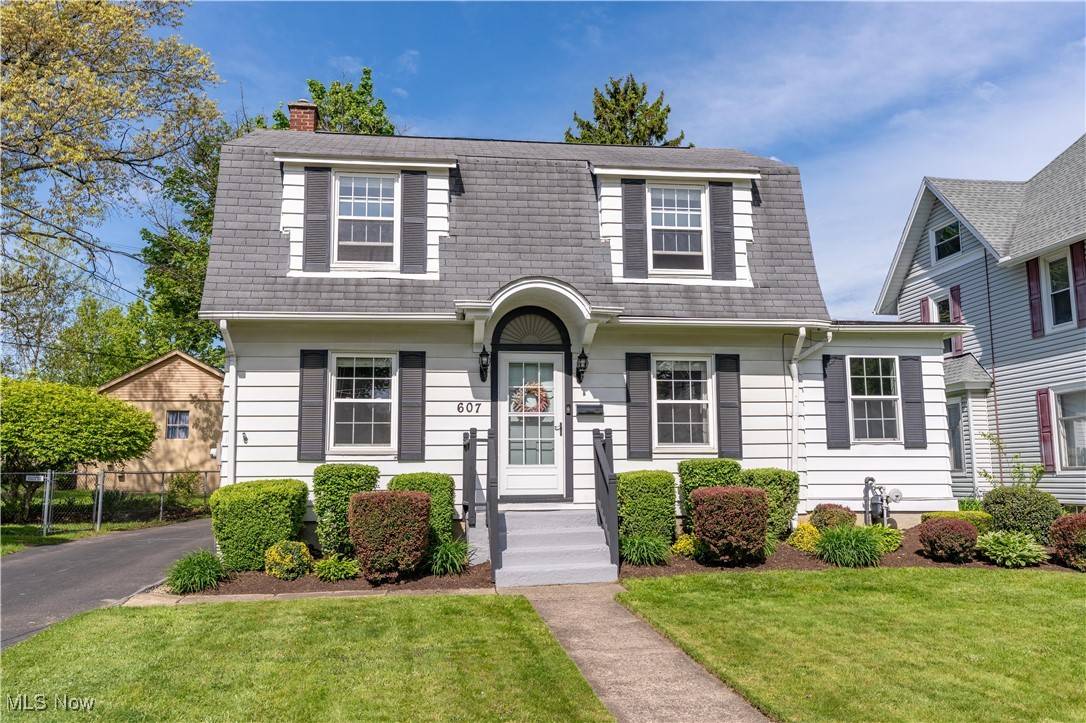 North Canton, OH 44720,607 Mckinley AVE SE