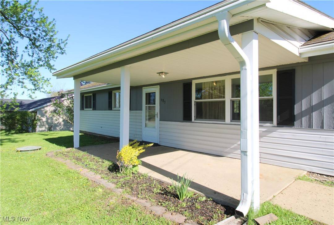 Streetsboro, OH 44241,983 State Route 303