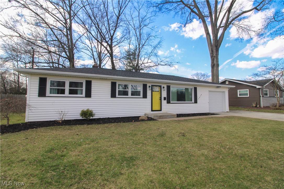 Austintown, OH 44511,1674 Yolanda DR