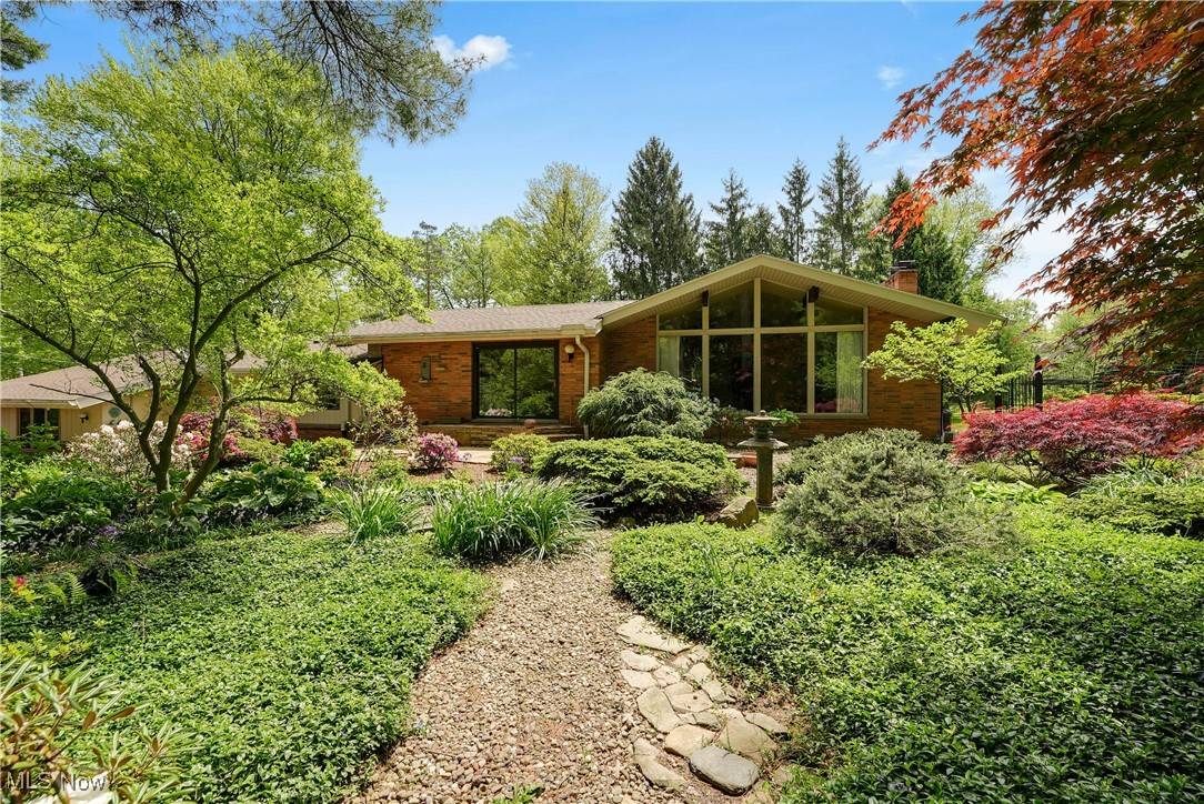 Solon, OH 44139,34900 Lakeview DR