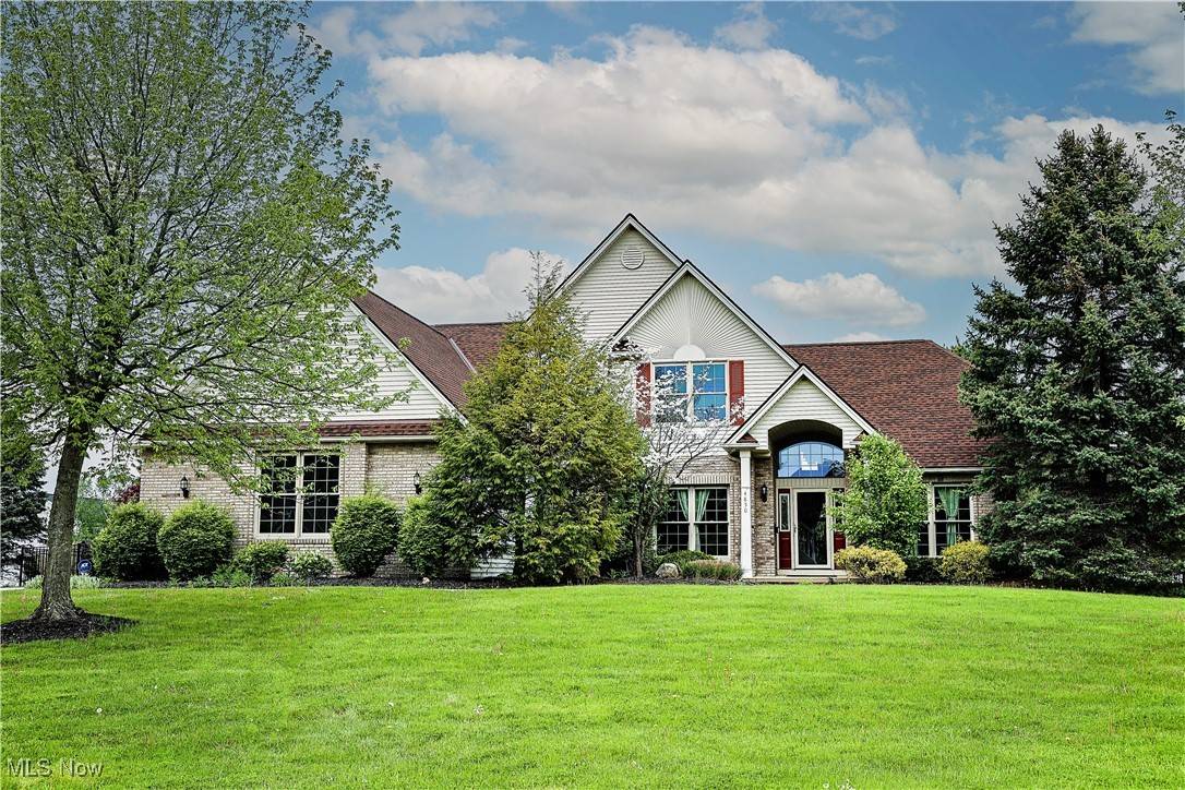 Brecksville, OH 44141,4850 Valleybrook DR