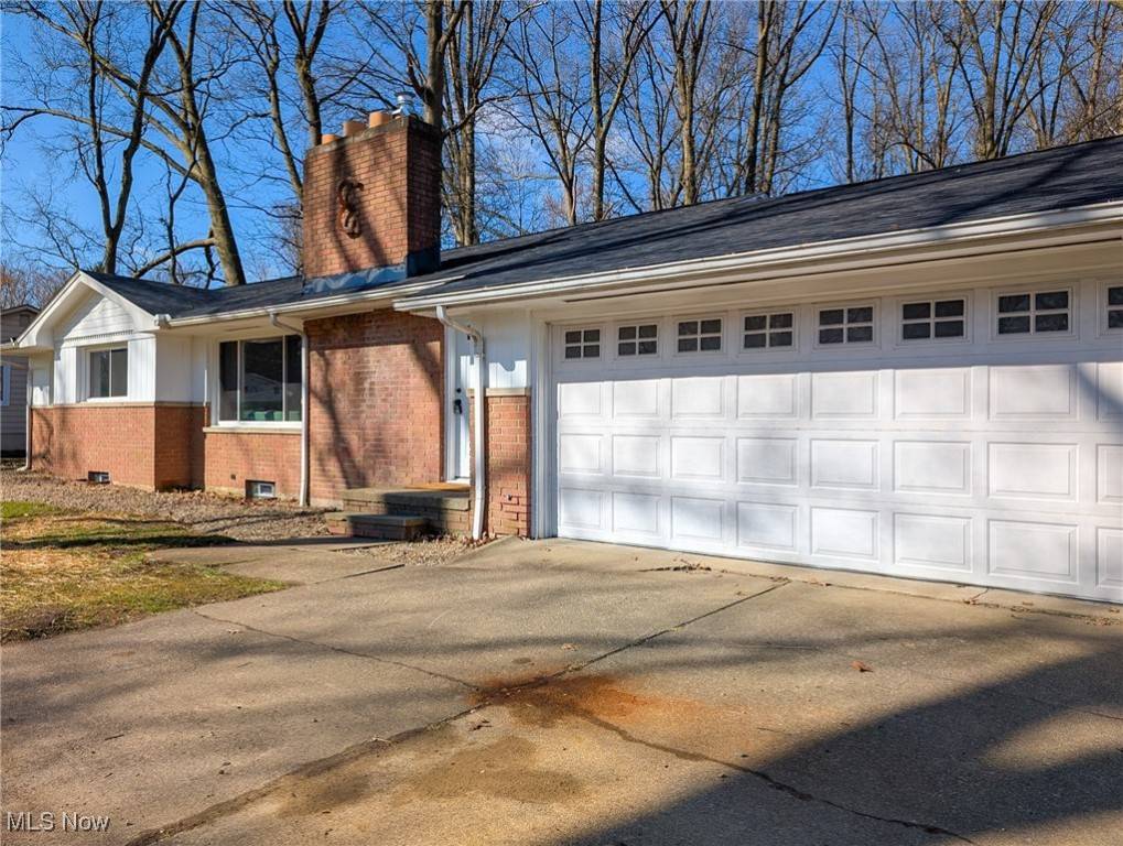 Wadsworth, OH 44281,868 Eastview AVE