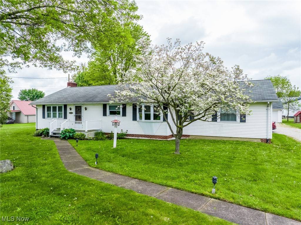 Orrville, OH 44667,122 N Carr RD