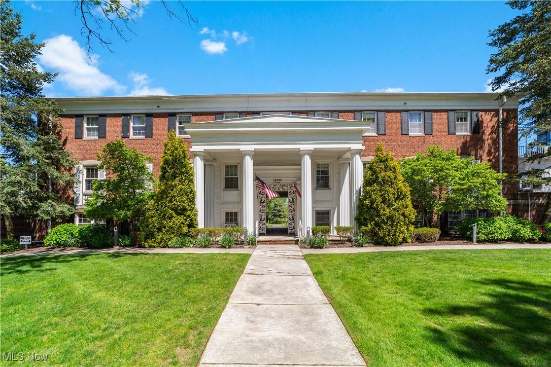 Shaker Heights, OH 44122,19901 Van Aken BLVD #7