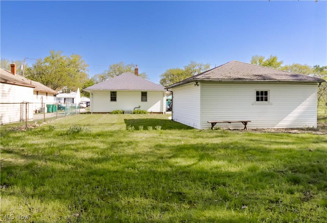 Maple Heights, OH 44137,14060 James AVE