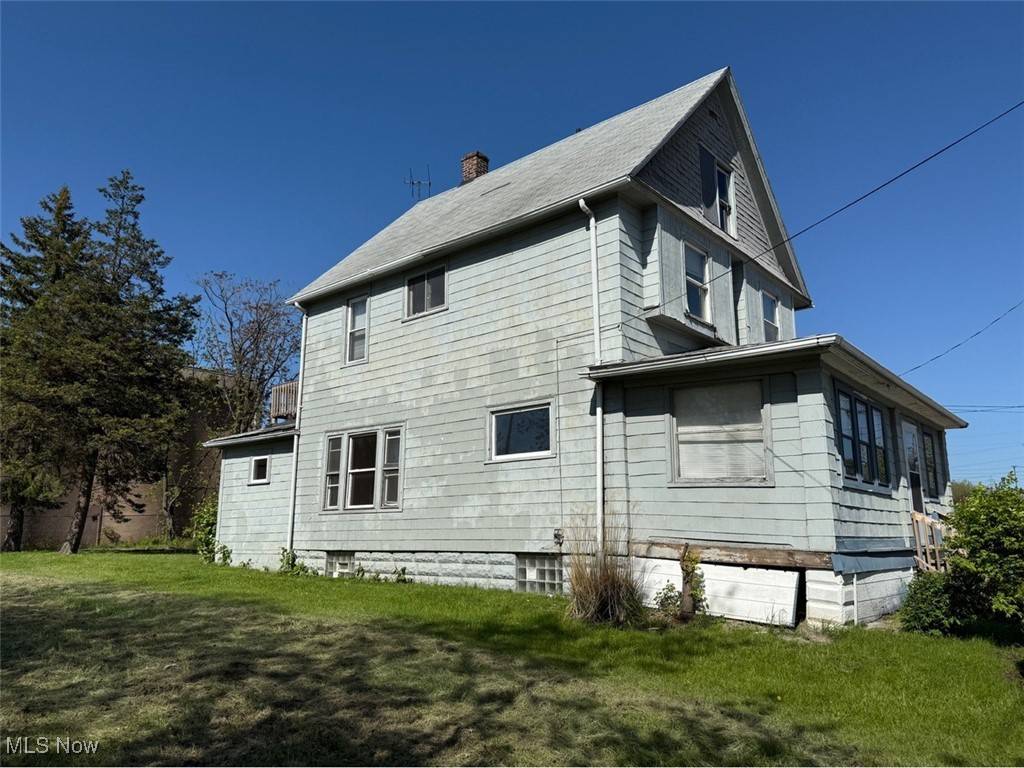 Cleveland, OH 44105,7611 Marble AVE