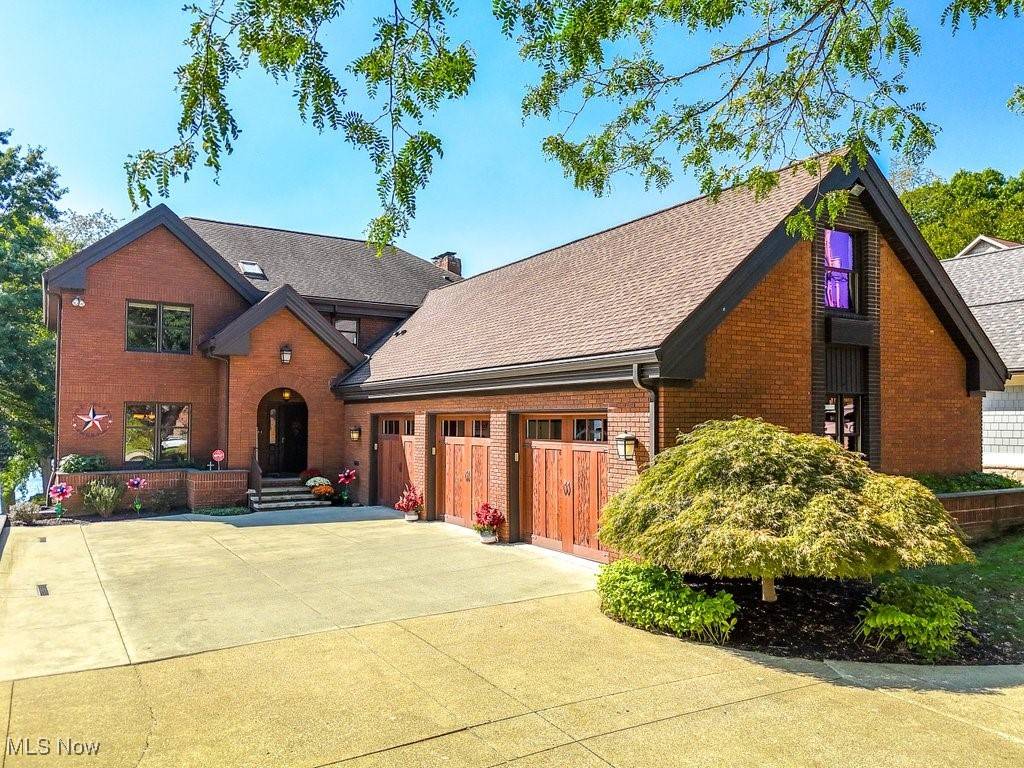 Canton, OH 44718,5453 East BLVD NW
