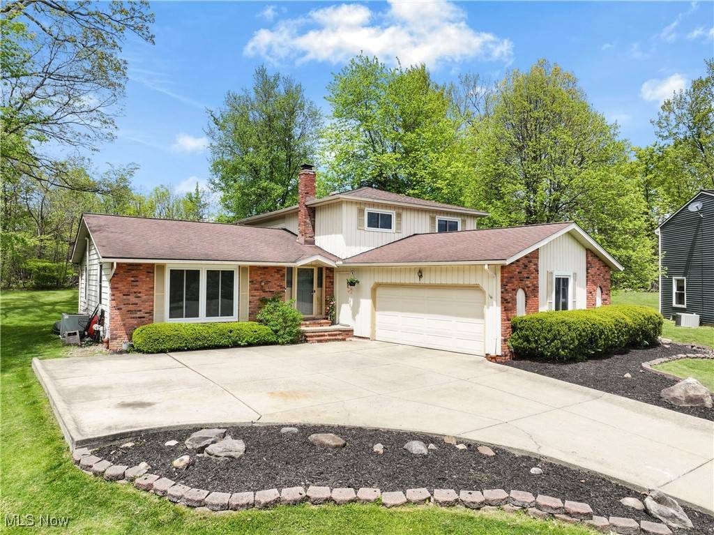 Solon, OH 44139,31965 Tracy LN