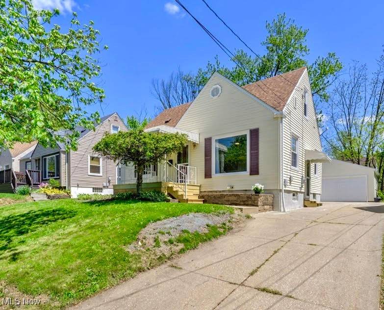 Akron, OH 44301,1717 Oakwood AVE
