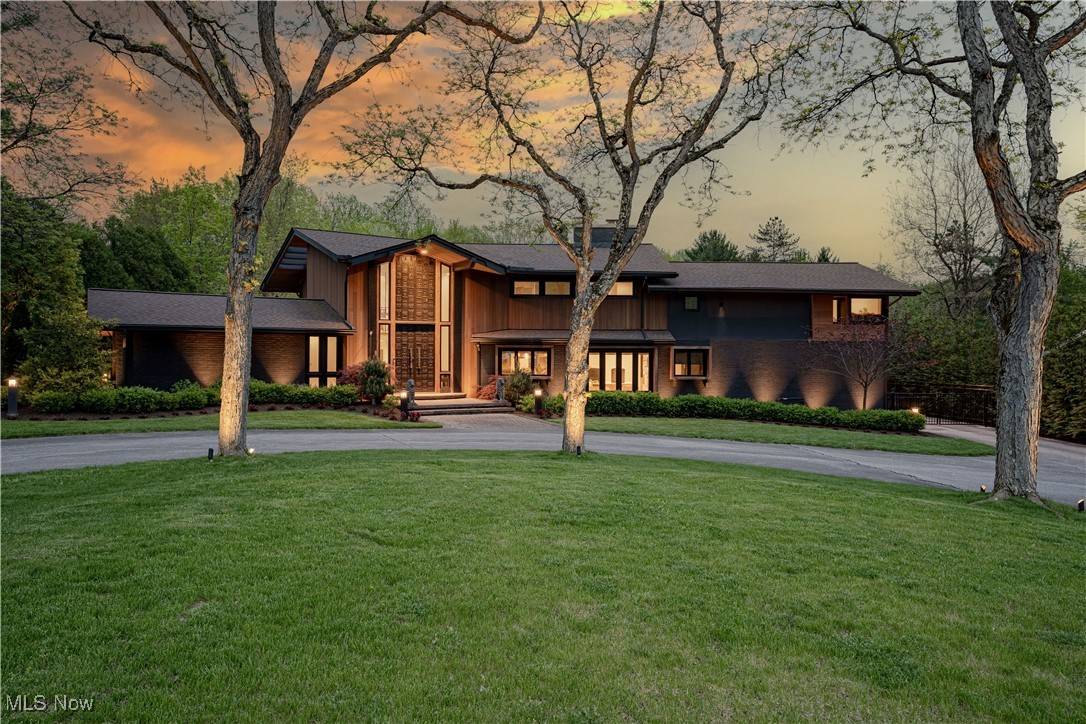 Pepper Pike, OH 44124,2471 Snowberry LN