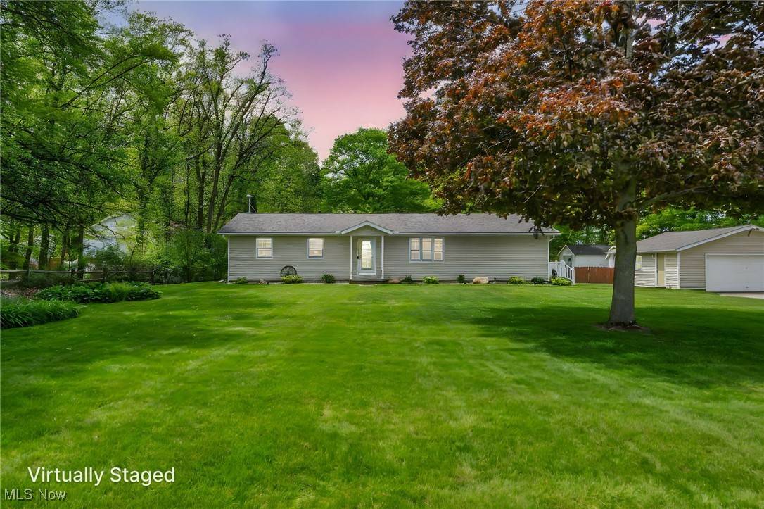 Wadsworth, OH 44281,7662 State RD