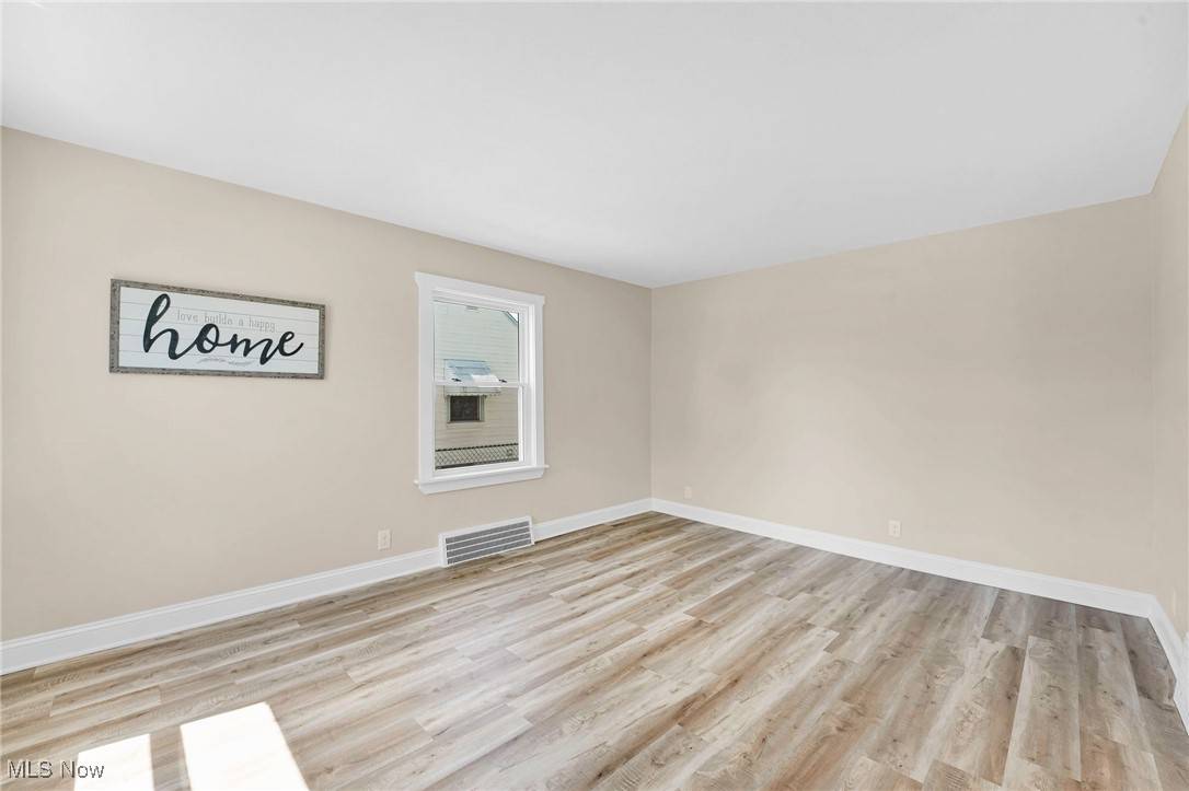 Willowick, OH 44095,29527 Bruce DR