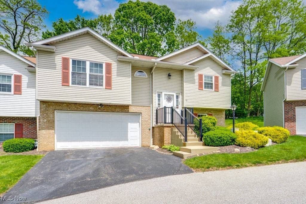 Munroe Falls, OH 44262,75 River Ridge LN