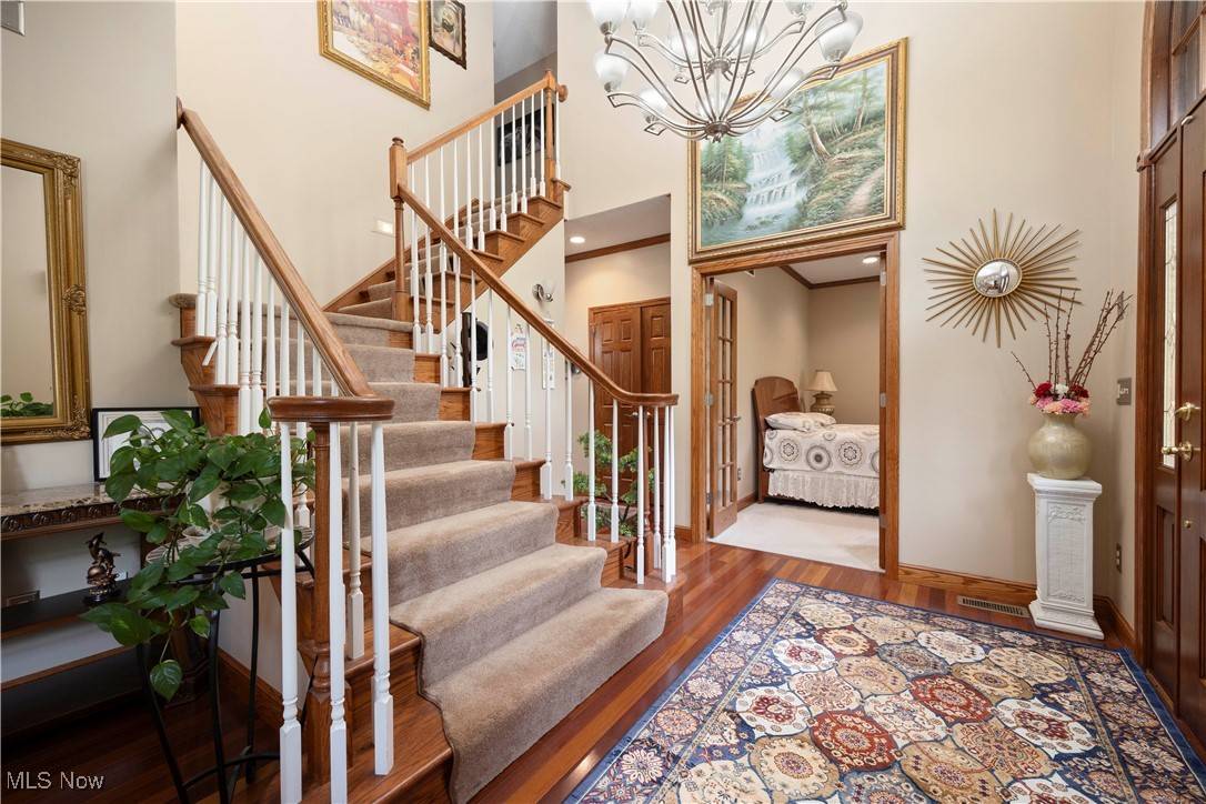 Macedonia, OH 44056,1042 Lancewood DR