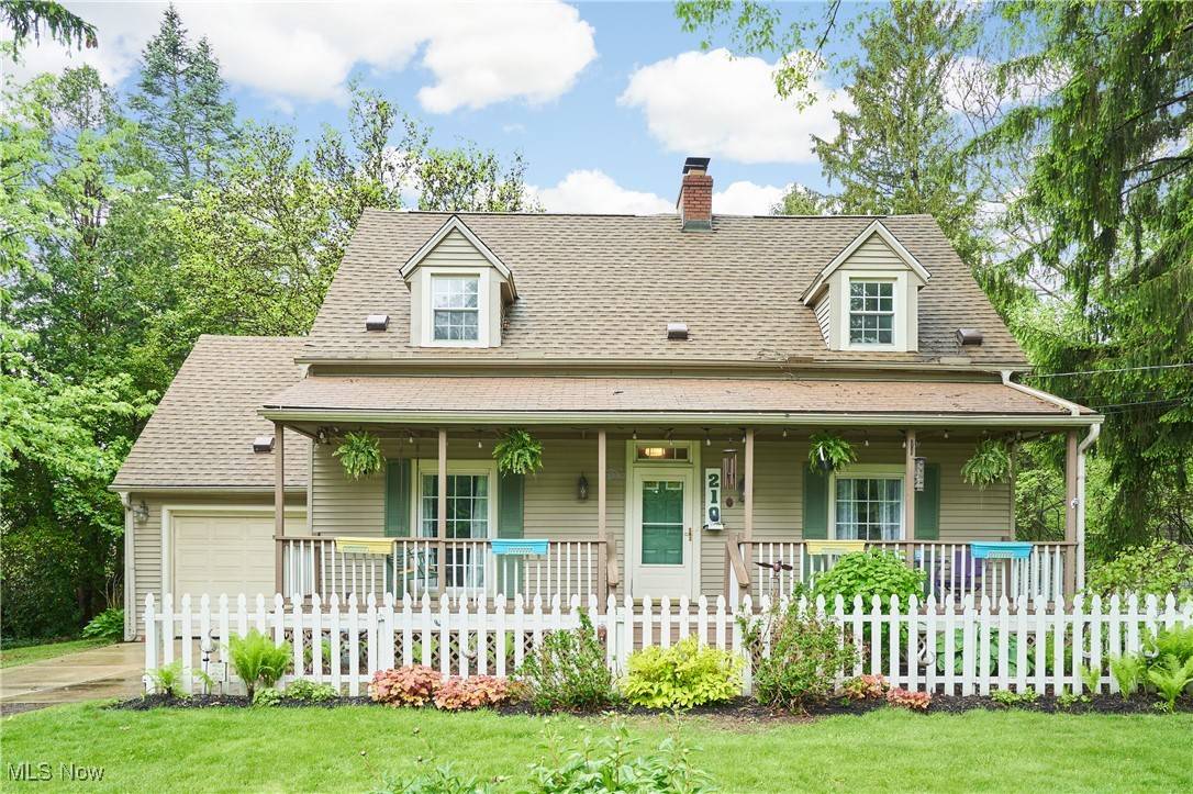 Fairlawn, OH 44333,210 Hilen RD