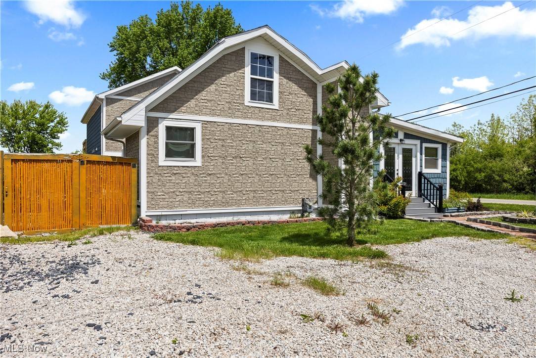 Port Clinton, OH 43452,1287 E Garnet AVE