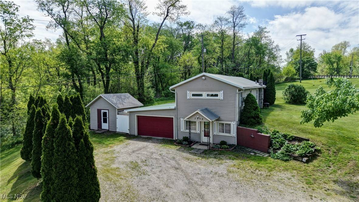 Holmesville, OH 44633,7590 County Road 558