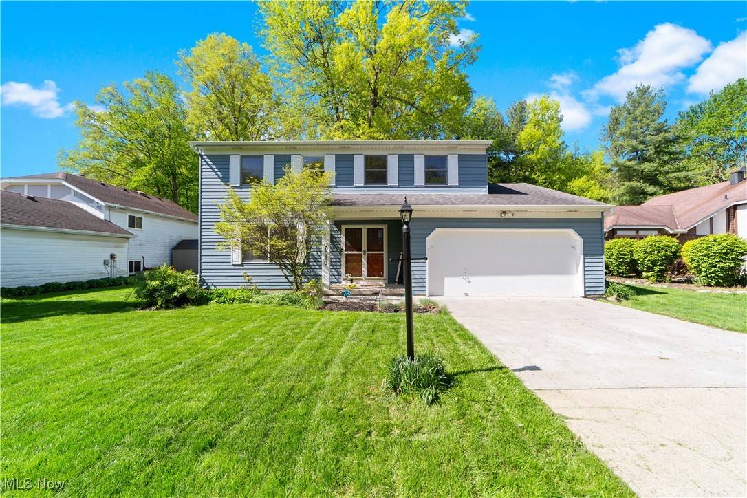 North Olmsted, OH 44070,6020 Wild Oak DR