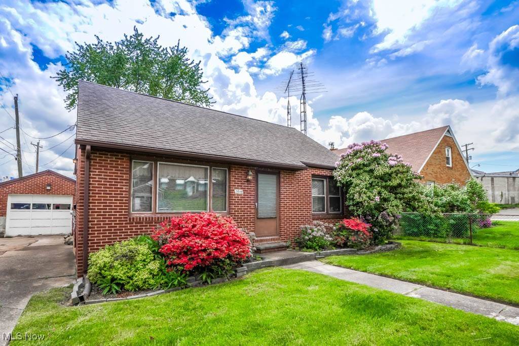 Canton, OH 44718,2648 26th ST NW