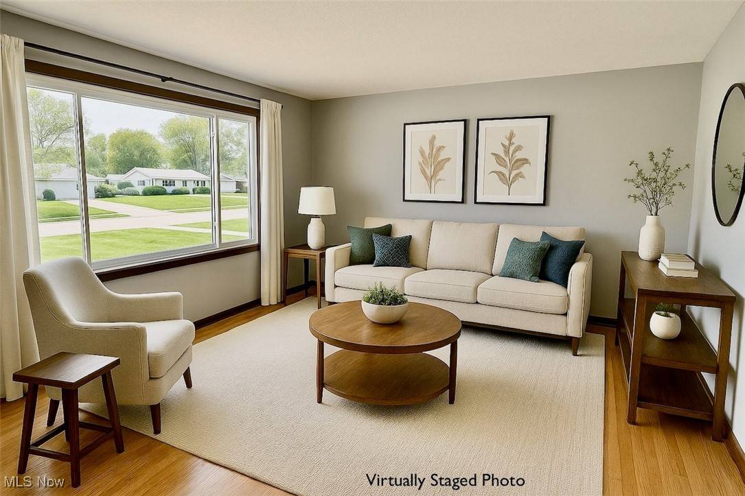 Willoughby, OH 44094,5374 Oak Ridge DR