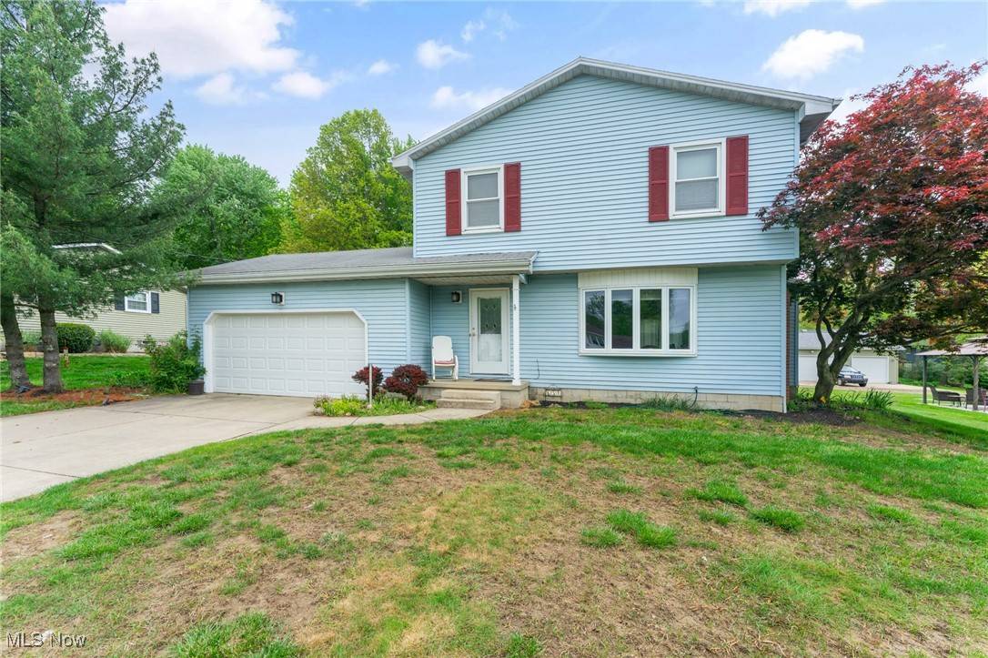 Hubbard, OH 44425,652 Meadowland DR