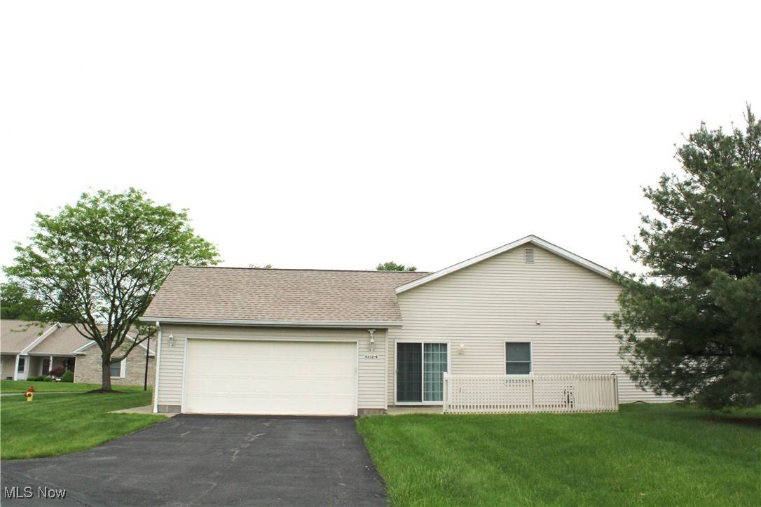 Boardman, OH 44512,8232 Maramont DR #B
