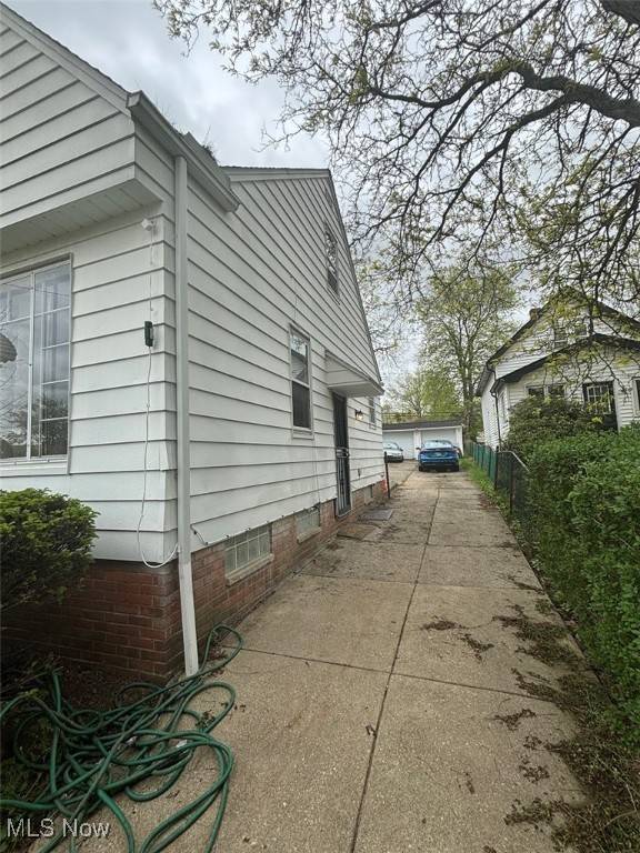 Maple Heights, OH 44137,5055 Thomas ST