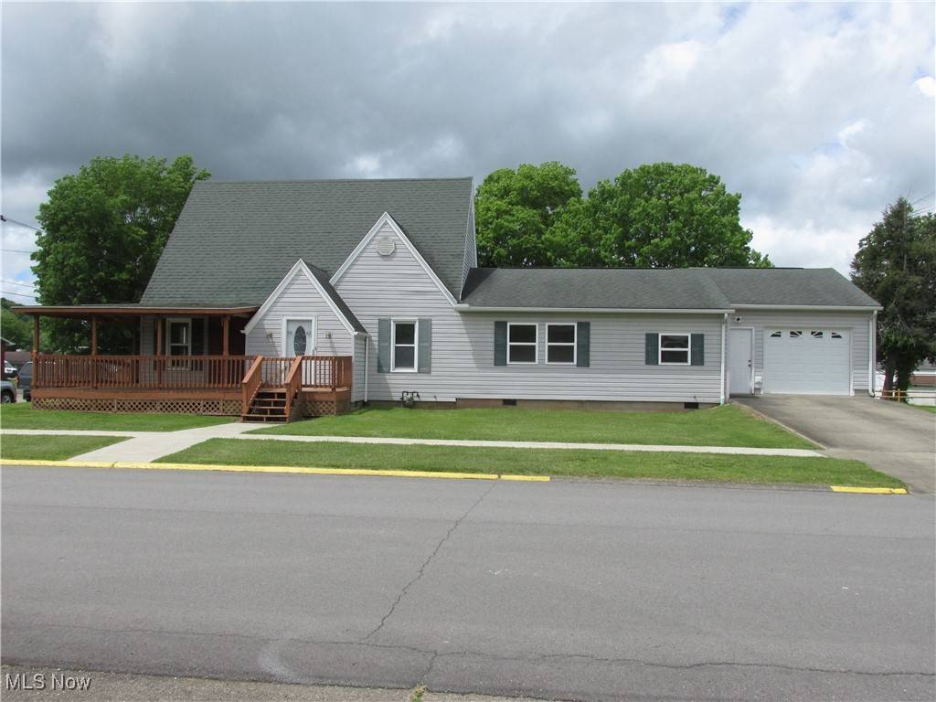 Belmont, WV 26134,211 Clark St.