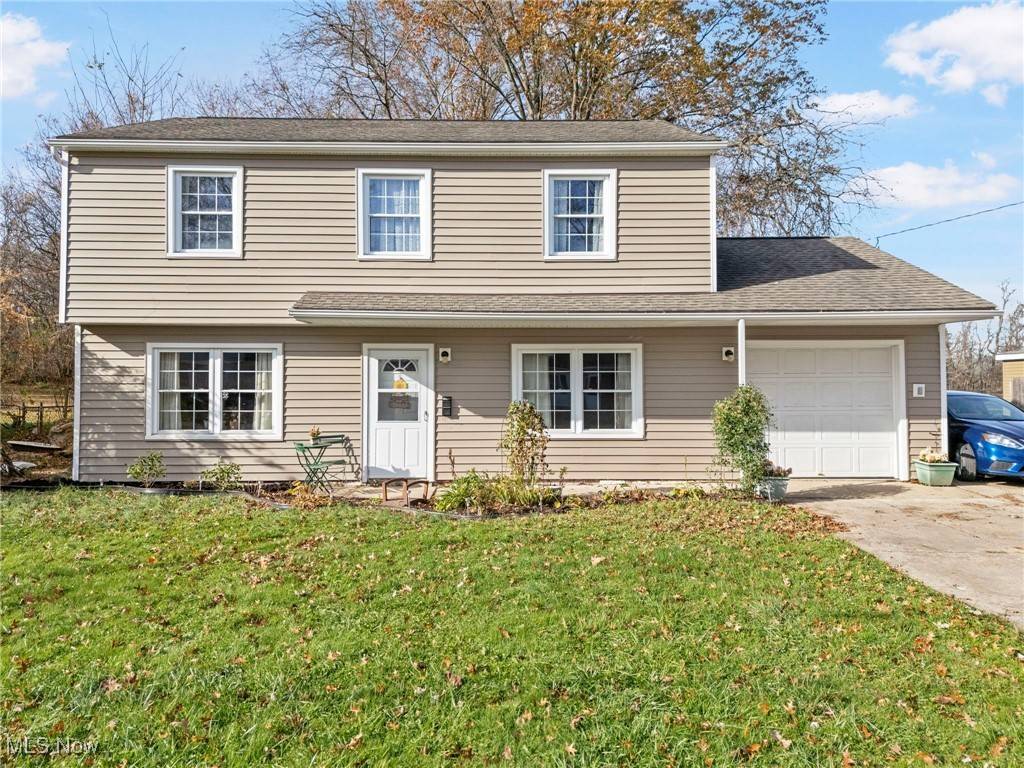Kent, OH 44240,3853 Morley DR