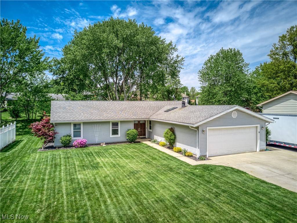 Stow, OH 44224,2523 Sherwood DR