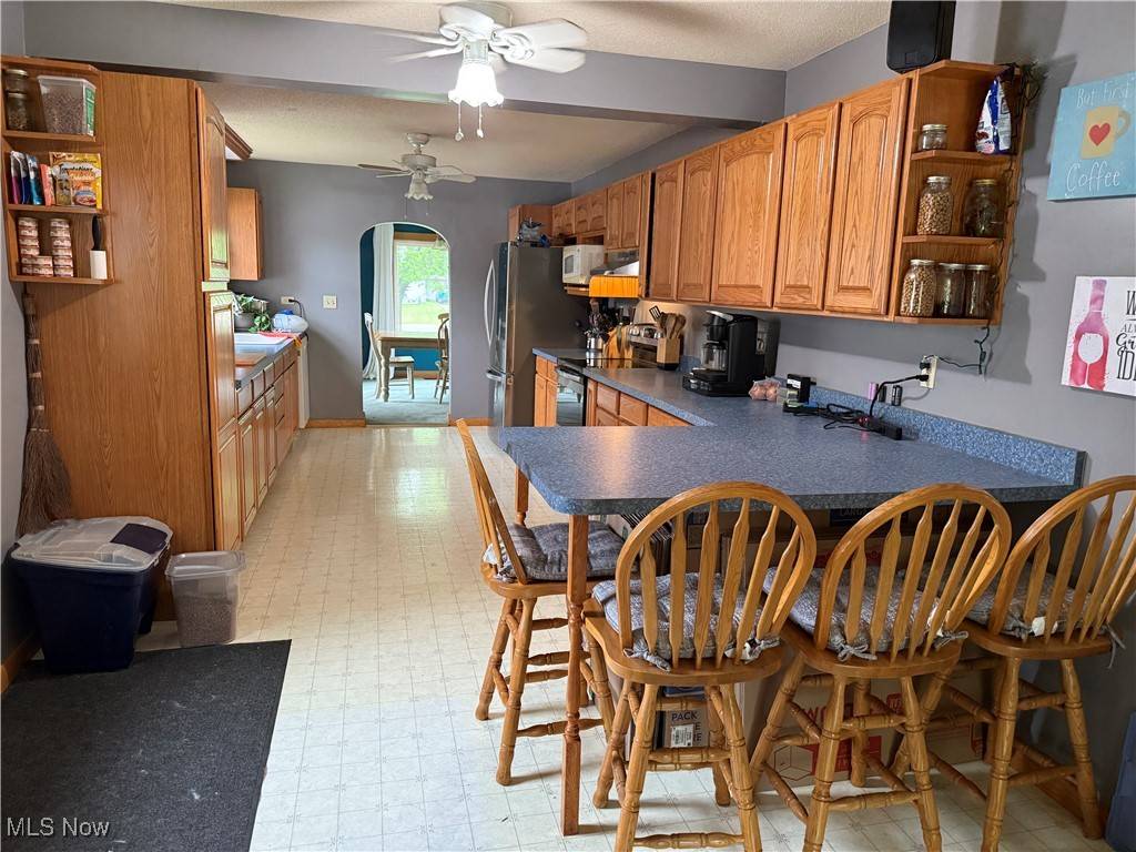 Conneaut, OH 44030,492 S Amboy RD