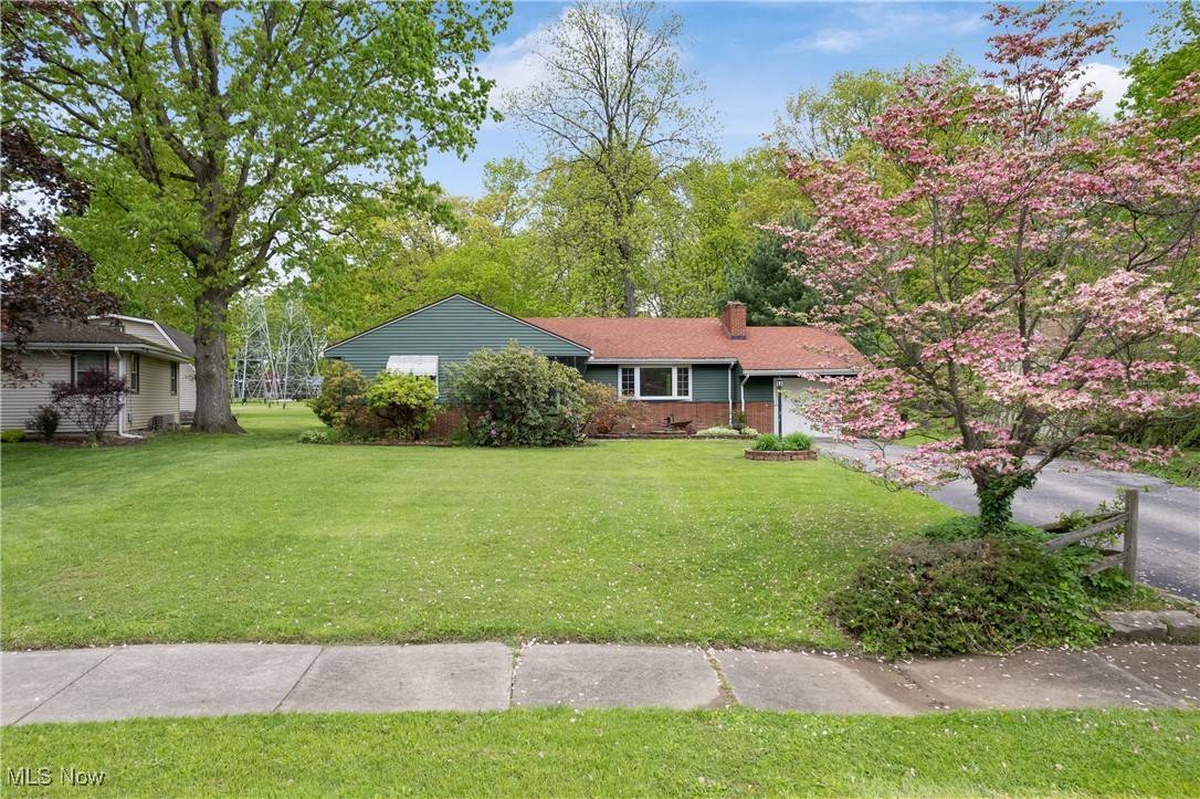 Youngstown, OH 44511,2622 Brunswick RD